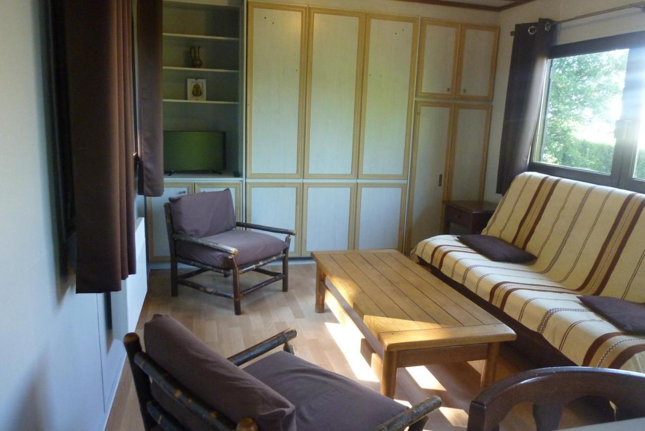 3 Gites - Relais Du Saussay In Pertheville Ners Buitenkant foto